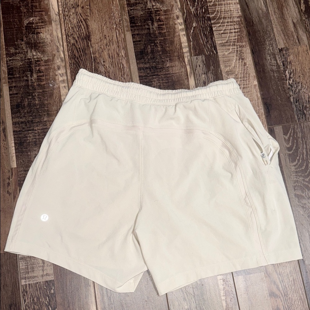 lululemon Pace Breaker Short 5’